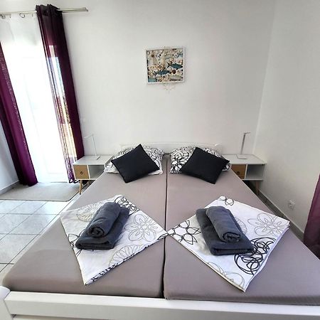 Apartments Pitve Jelsa  Zewnętrze zdjęcie