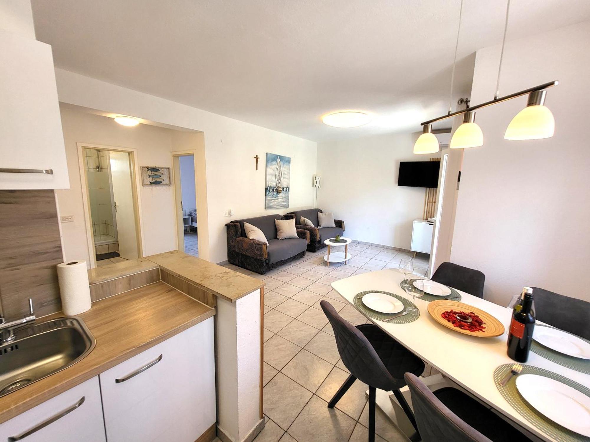 Apartments Pitve Jelsa  Zewnętrze zdjęcie